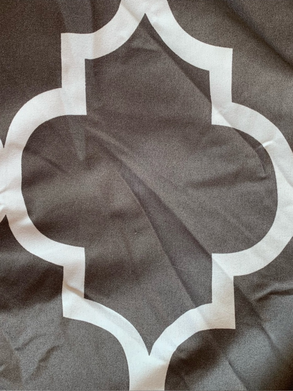 King Duvet with two pillow covers in Charcoal and White - Picture 2 of 3